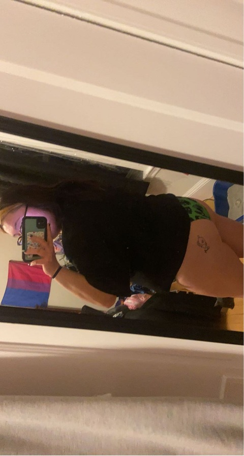 babygirlbree1 onlyfans leaked picture 2