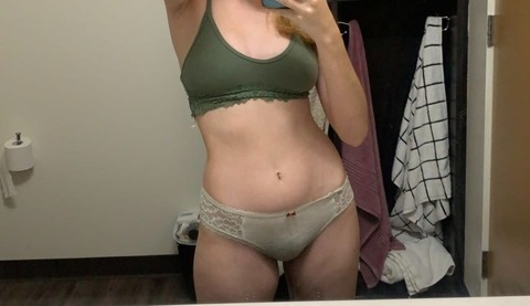 beebrown00 onlyfans leaked picture 2