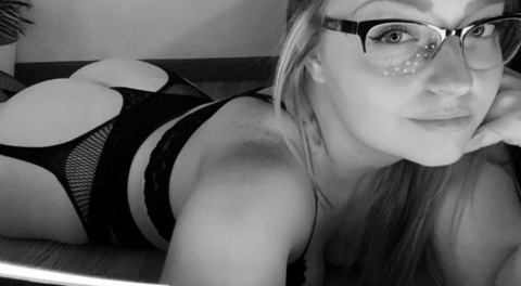 blondesugar5 onlyfans leaked picture 2