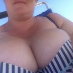 bustysexyhotwife avatar