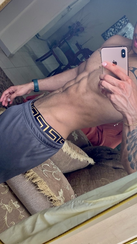 davidcasanova1 onlyfans leaked picture 2