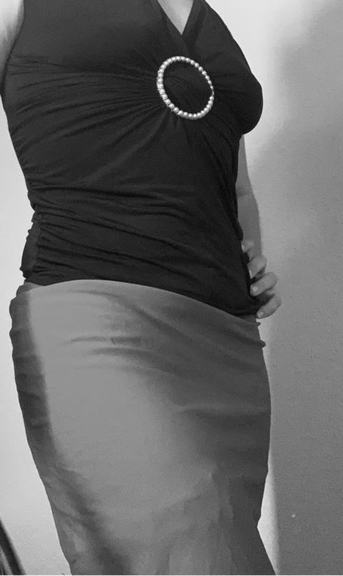 dirtyskirt1 onlyfans leaked picture 2