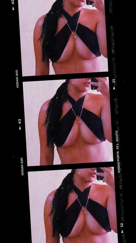 dulcedominguezzz onlyfans leaked picture 2
