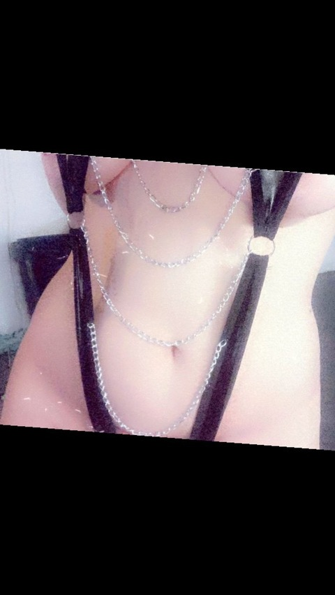 favmodelc onlyfans leaked picture 2