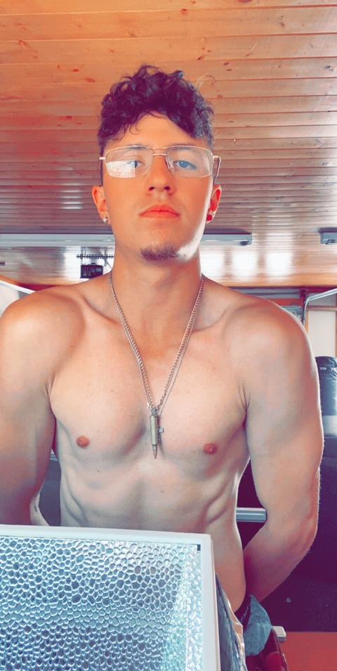funwithz onlyfans leaked picture 2