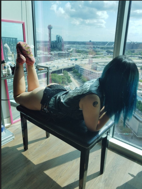 genthabrat onlyfans leaked picture 2