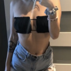 hannahaashleyy onlyfans leaked picture 1