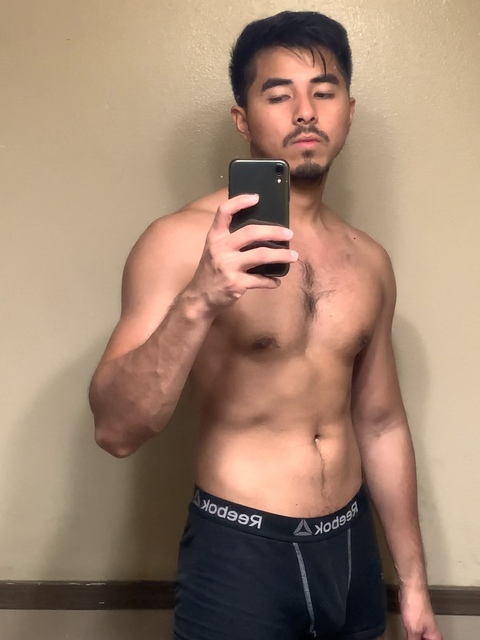 kyle.kyle onlyfans leaked picture 2