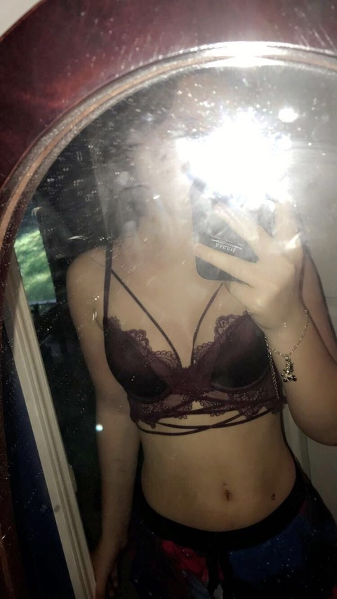 lillywestaway onlyfans leaked picture 2