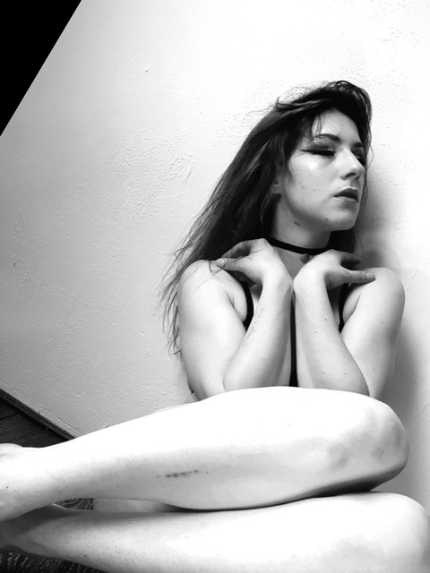 lovelyfootsteps onlyfans leaked picture 2