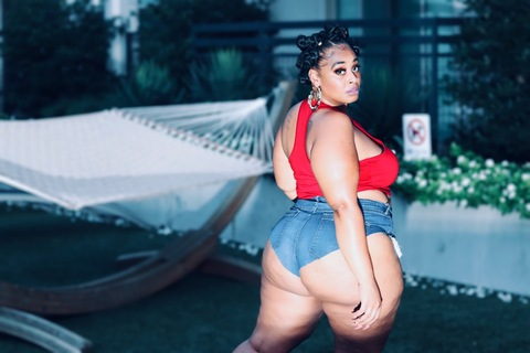 meme_sojucee onlyfans leaked picture 2