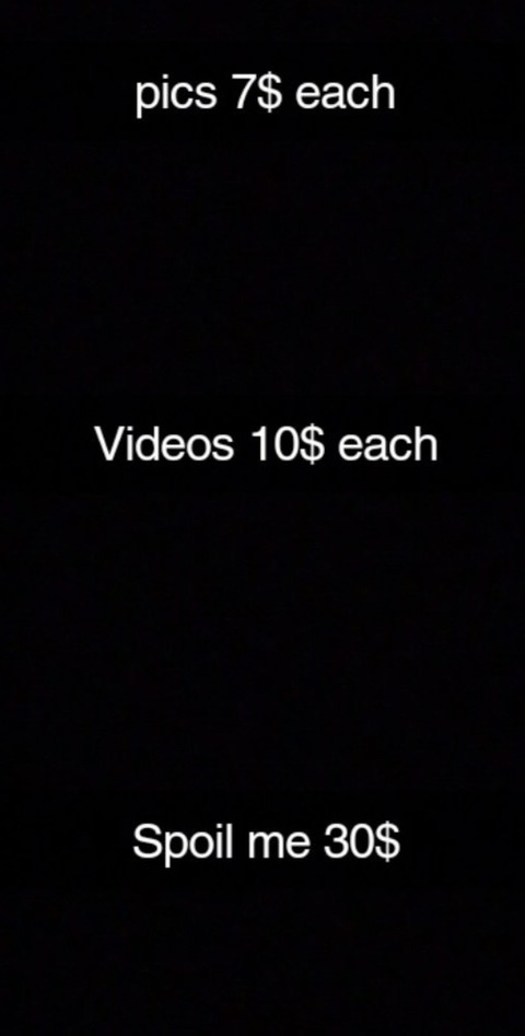 misskrissypoo onlyfans leaked picture 2