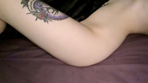 queenofthestars onlyfans leaked picture 2