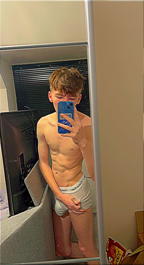 reexe1234 onlyfans leaked picture 2