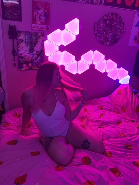 shannymac24 onlyfans leaked picture 2