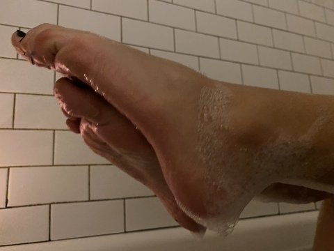 showgirlaqua onlyfans leaked picture 2