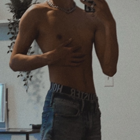 sin4s8n onlyfans leaked picture 2