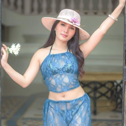 spicy.ivyyy onlyfans leaked picture 2