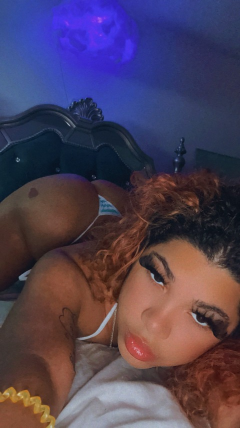 strawbootyy onlyfans leaked picture 2