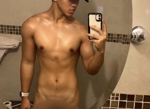 t_crisos onlyfans leaked picture 2