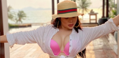 thaibootyqueen onlyfans leaked picture 2