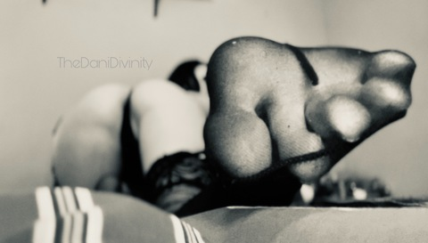 thedanidivinity onlyfans leaked picture 2