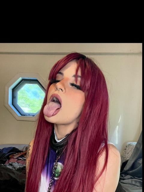 thegothicbaby onlyfans leaked picture 2