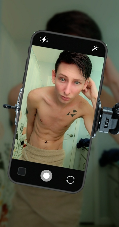 thethreemoons onlyfans leaked picture 2