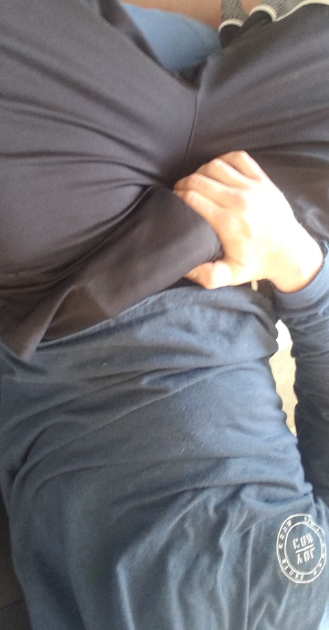 tripodkickstand69 onlyfans leaked picture 2