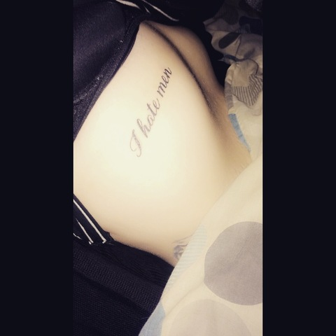 whocaresx0x0 onlyfans leaked picture 2