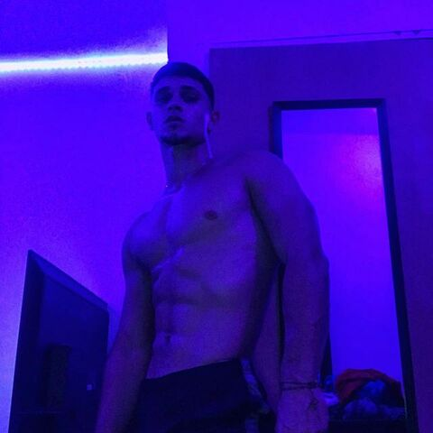 yadiel4466 onlyfans leaked picture 2