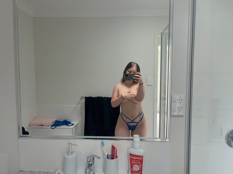 your-favourite onlyfans leaked picture 2