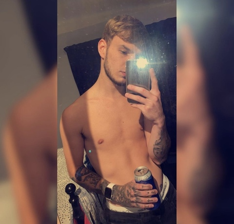 zj2305 onlyfans leaked picture 2